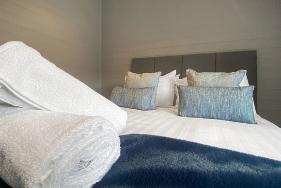 Penrhyn Spa - Ogwen Bank Caravan & Lodge Park, Snowdonia