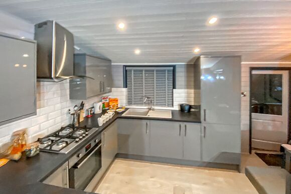 Snowdon Spa - Ogwen Bank Caravan & Lodge Park, Snowdonia