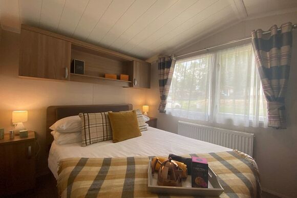 The Falls (Pet) - Ogwen Bank Caravan & Lodge Park, Snowdonia