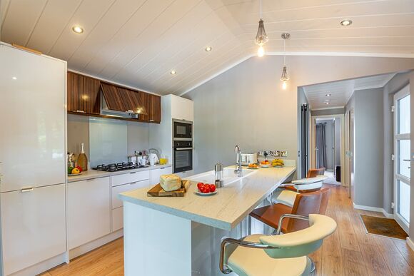 The Watchtower (Pet) - Ogwen Bank Caravan & Lodge Park, Snowdonia