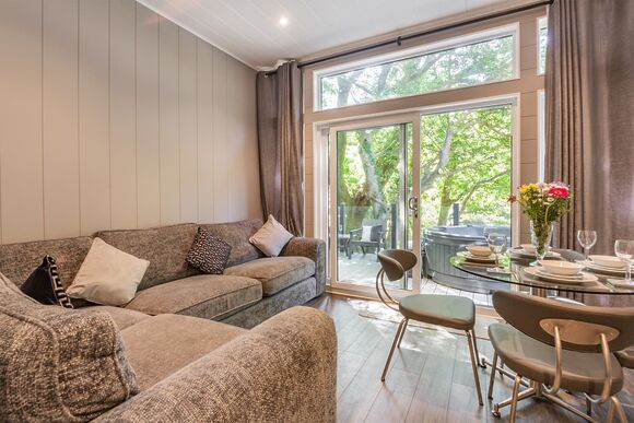 The View - Ogwen Bank Caravan & Lodge Park, Snowdonia