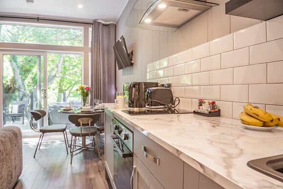 The View - Ogwen Bank Caravan & Lodge Park, Snowdonia