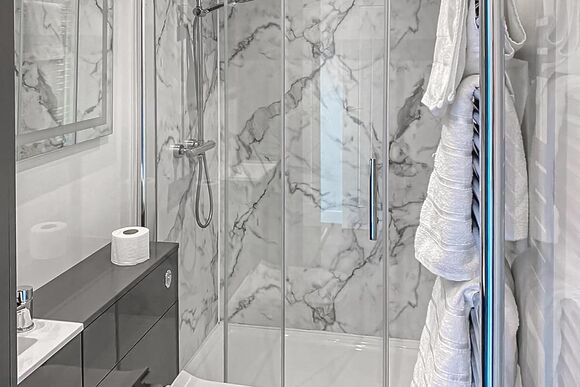 Riverside Studio Pod HT (Pet) - Ogwen Bank Caravan & Lodge Park, Snowdonia