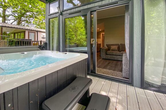 Rivers Edge HT (Pet) - Ogwen Bank Caravan & Lodge Park, Snowdonia