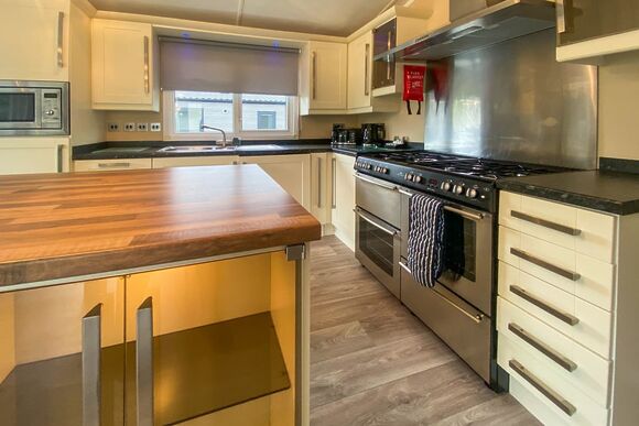 Monaco HT - Ogwen Bank Caravan & Lodge Park, Snowdonia