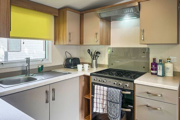 Ffrancon Riverside (Pet) - Ogwen Bank Caravan & Lodge Park, Snowdonia