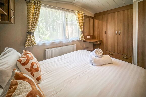 Ffrancon Riverside (Pet) - Ogwen Bank Caravan & Lodge Park, Snowdonia