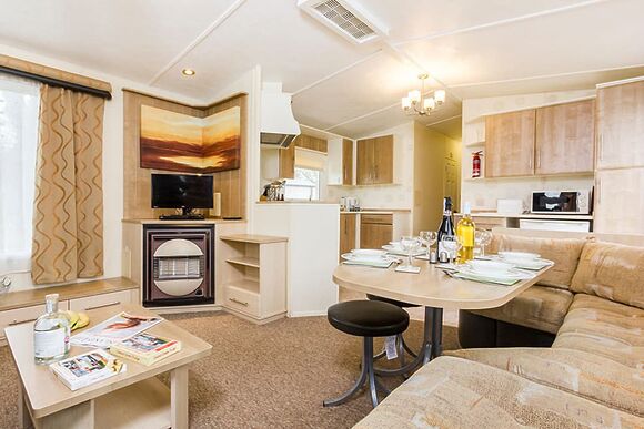 Discovery - Orchards Holiday Park, Newbridge, Nr Yarmouth