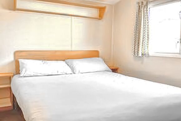 Pippin - Orchards Holiday Park, Newbridge, Nr Yarmouth