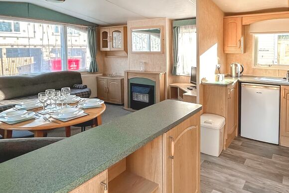 Gala - Orchards Holiday Park, Newbridge, Nr Yarmouth