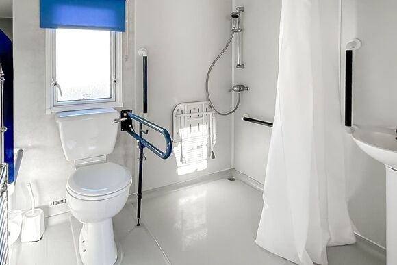 Gold Sovereign - Orchards Holiday Park, Newbridge, Nr Yarmouth