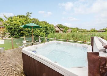 Rosewood Lodge - Oakwood Lodges, South Duffield, Nr York