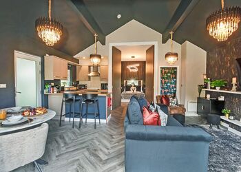 Willow Lodge - Oakwood Lodges, South Duffield, Nr York