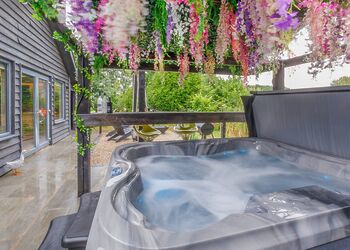 Maple Lodge - Oakwood Lodges, South Duffield, Nr York