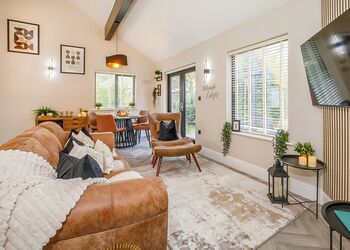 Blackthorn Lodge - Oakwood Lodges, South Duffield, Nr York