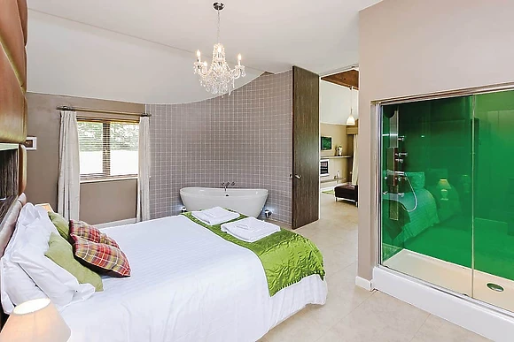 Acorn Lodge