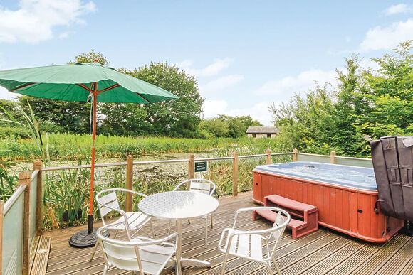 Cherry Tree Lodge - Oakwood Lodges, South Duffield, Nr York