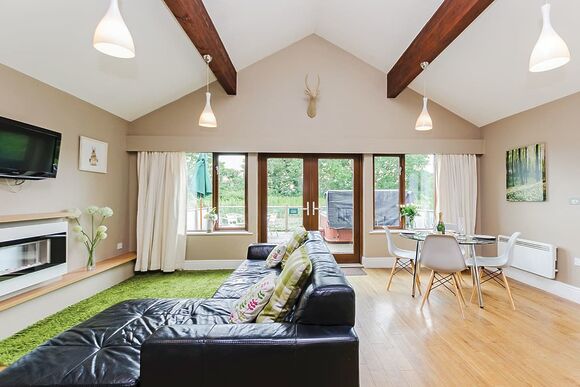 Cherry Tree Lodge - Oakwood Lodges, South Duffield, Nr York