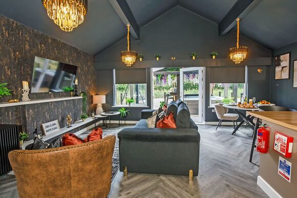 Willow Lodge - Oakwood Lodges, South Duffield, Nr York