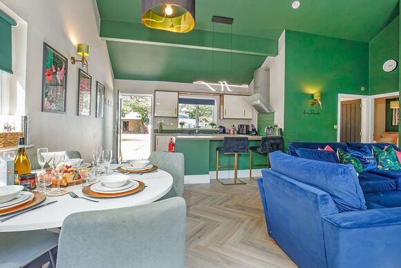 Cedar Lodge - Oakwood Lodges, South Duffield, Nr York