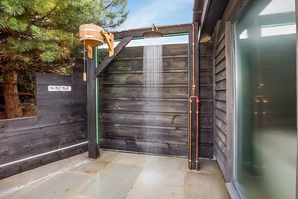 Olive Tree Lodge - Oakwood Lodges, South Duffield, Nr York