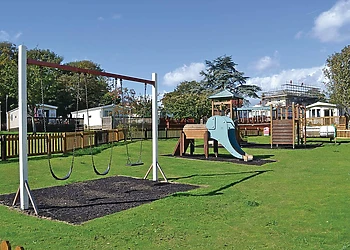 Oakcliff Holiday Park photo 9