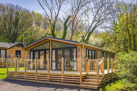Cedar Lodge 9 - Osmington Mills Lodge Park, Weymouth