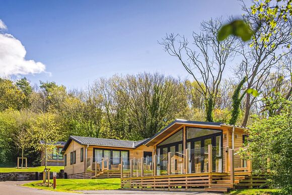 Cedar Lodge 9 - Osmington Mills Lodge Park, Weymouth