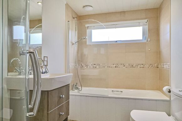 Cedar Falls 2 - Osmington Mills Lodge Park, Weymouth