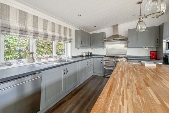 The Oaks 18 - Osmington Mills Lodge Park, Weymouth