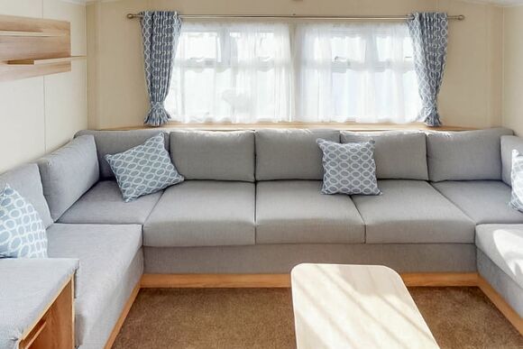 Gold  2 Caravan sleeps 4LP28330 - St Osyth and Martello Beach, St Osyth, Clacton-on-Sea