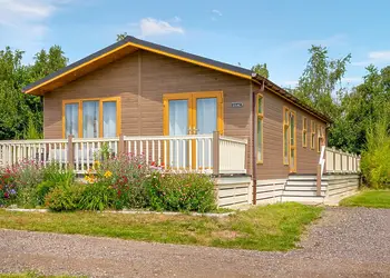 Otters Mead Boutique Lodges, Beetley, Dereham