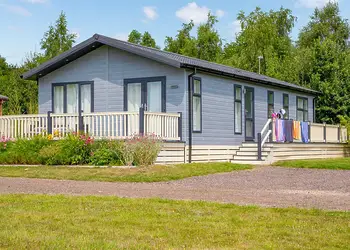 Otters Mead Boutique Lodges, Beetley, Dereham