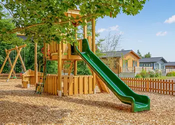 Otters Mead Boutique Lodges, Beetley, Dereham