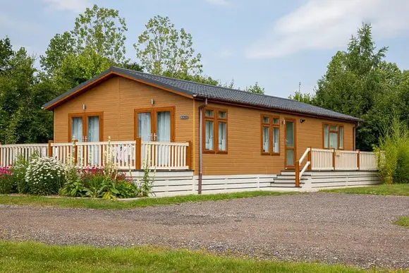 Otters Mead Boutique Lodges, Beetley, Dereham