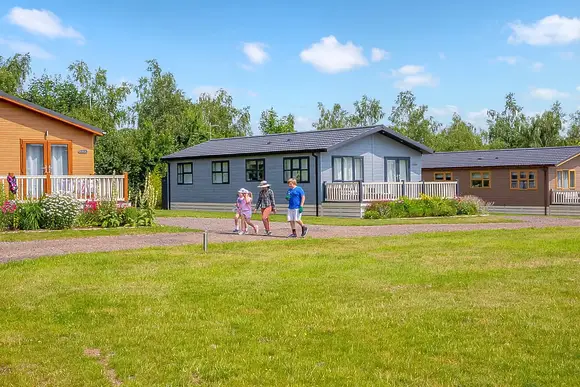 Otters Mead Boutique Lodges, Beetley, Dereham