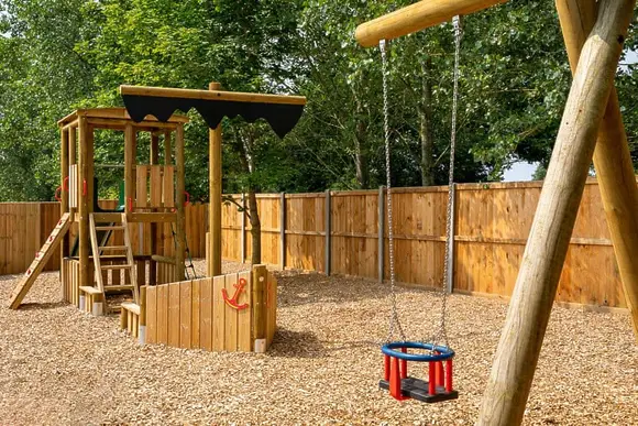 Otters Mead Boutique Lodges, Beetley, Dereham