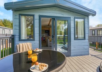 Luxury 2 Bed HT - Cornish Meadows Holiday Park, Hayle