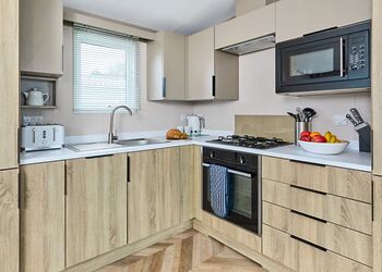 Luxury 2 bed HT (Pet) - Cornish Meadows Holiday Park, Hayle