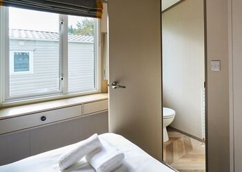 Luxury 2 bed HT (Pet) - Cornish Meadows Holiday Park, Hayle