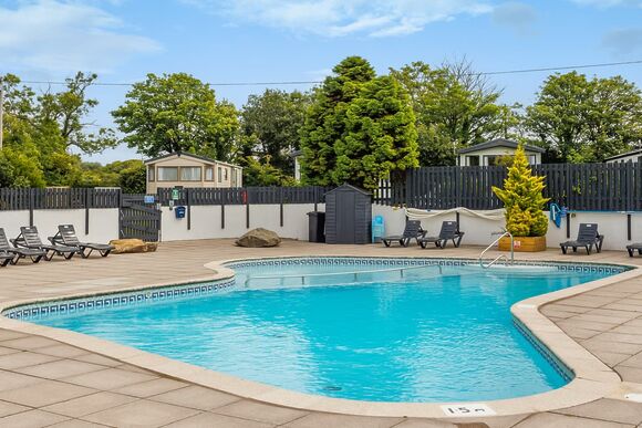 Safari Tent - Cornish Meadows Holiday Park, Hayle