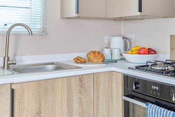 Superior 3 Bed Pet - Cornish Meadows Holiday Park, Hayle