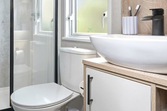 Premium Hot Tub 3 bedroom Holiday Home sleeps 8 - Cornish Meadows Holiday Park, Hayle