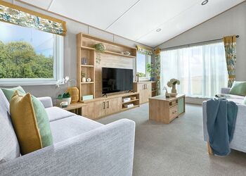 Exclusive 4 Bed HT Pet - Padstow Holiday Village, Padstow