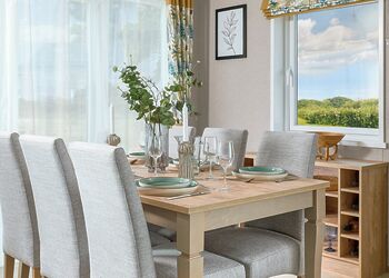 Exclusive 4 Bed HT Pet - Padstow Holiday Village, Padstow