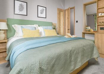 Exclusive 4 Bed HT Pet - Padstow Holiday Village, Padstow