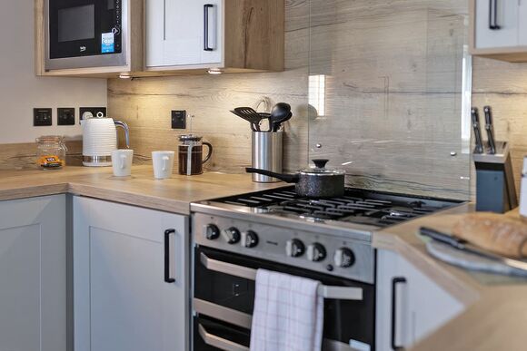 Exclusive Lodge 2 Bed - Padstow Holiday Village, Padstow