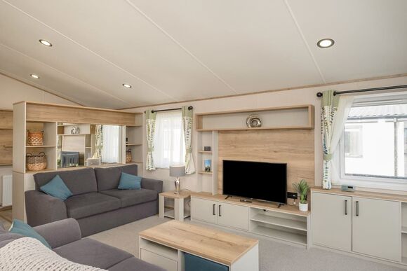 Exclusive Lodge 3 Bed - Padstow Holiday Village, Padstow