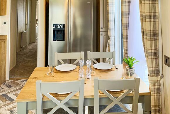 Luxury 3 Bed (Pet) - Padstow Holiday Village, Padstow