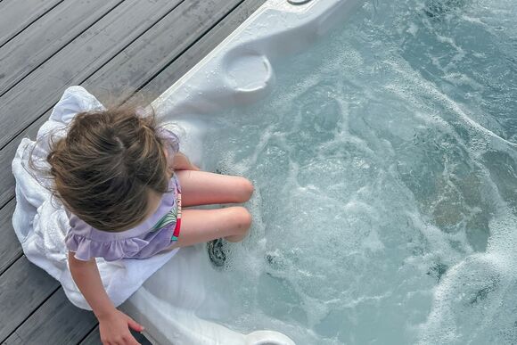 Exclusive 4 Bed HT Pet - Padstow Holiday Village, Padstow